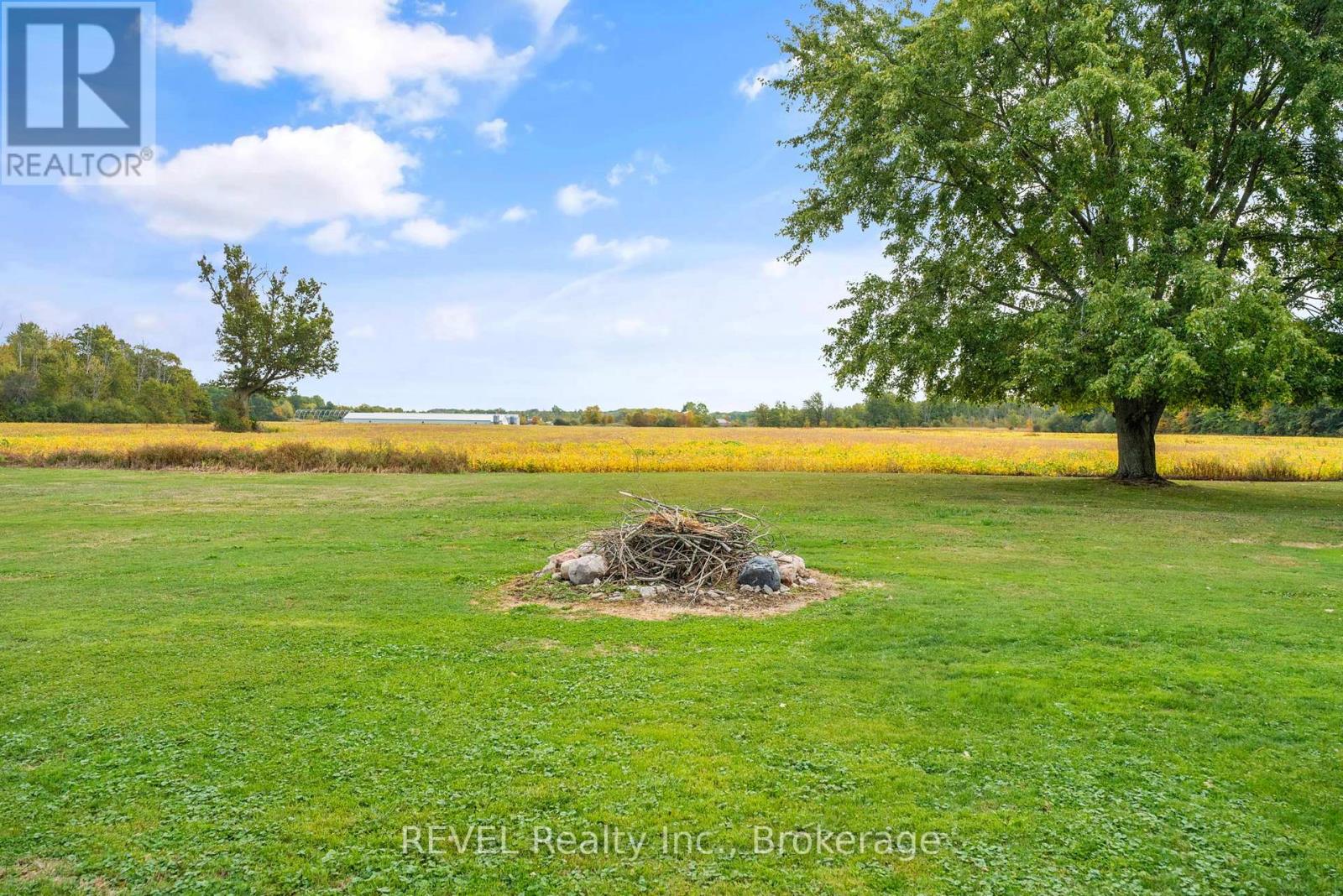 1506 Ott Road, Fort Erie, Ontario  L0S 1S0 - Photo 33 - X12427941