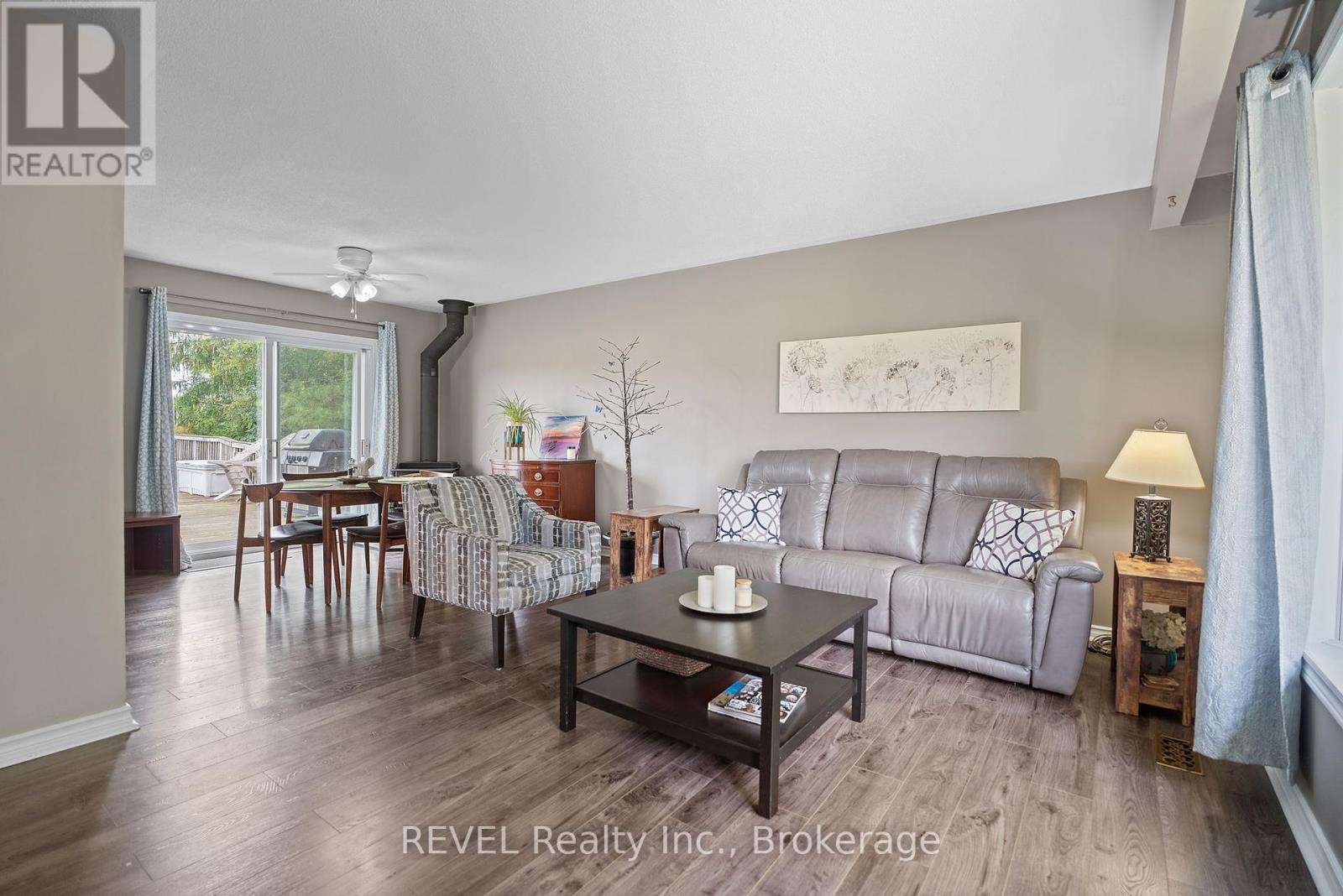 1506 Ott Road, Fort Erie, Ontario  L0S 1S0 - Photo 6 - X12427941