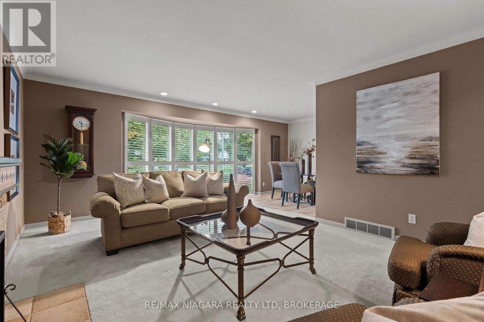 22 Royal York Road, St. Catharines (Lakeshore), Ontario  L2N 2N6 - Photo 14 - X12427958