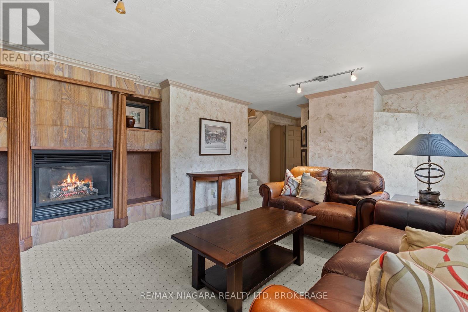 22 Royal York Road, St. Catharines (Lakeshore), Ontario  L2N 2N6 - Photo 28 - X12427958