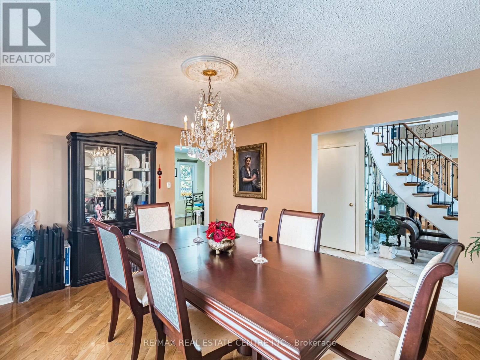 490 Old Harwood Avenue, Ajax, Ontario  L1T 3L1 - Photo 10 - E12427939