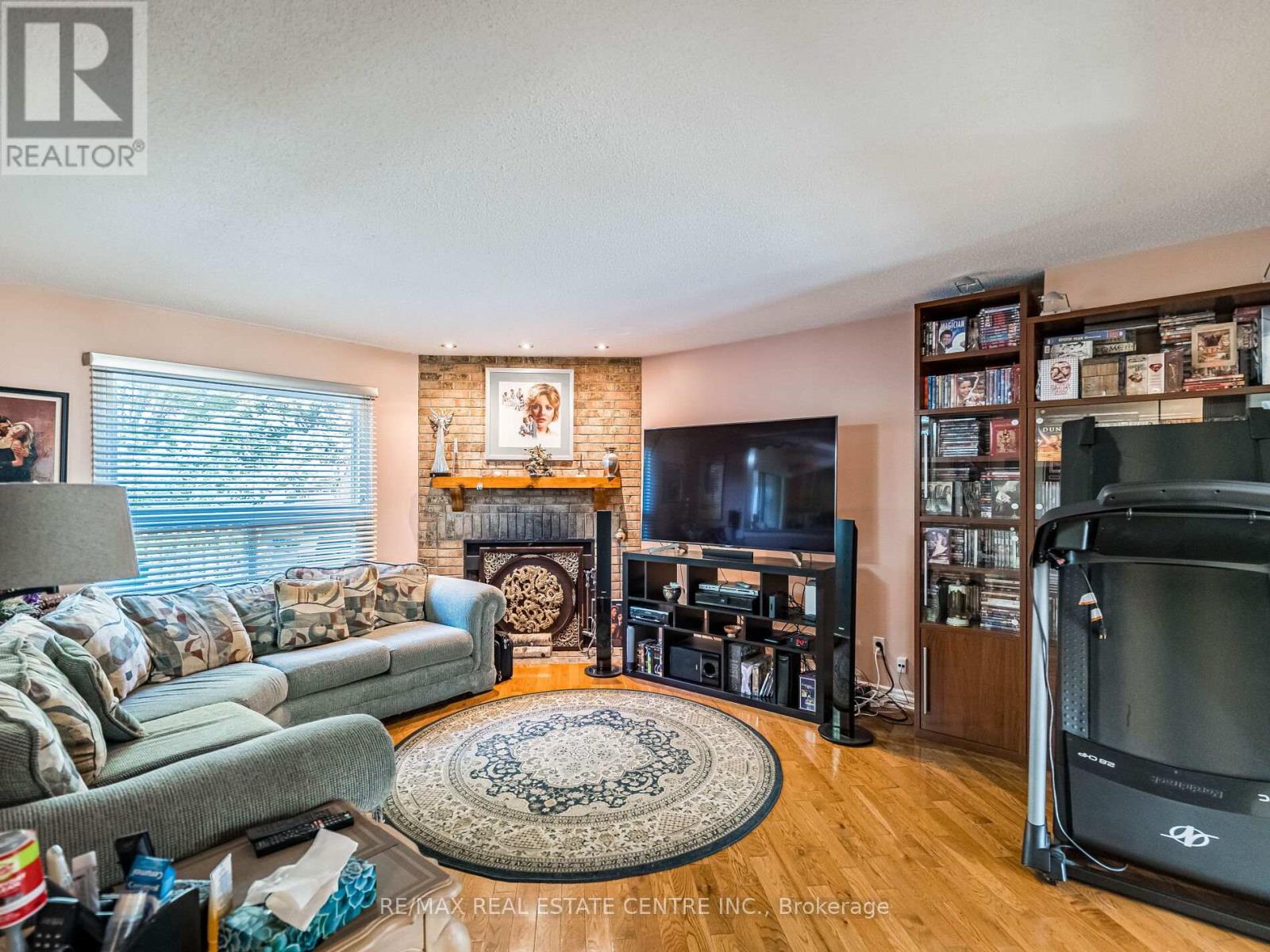 490 Old Harwood Avenue, Ajax, Ontario  L1T 3L1 - Photo 11 - E12427939
