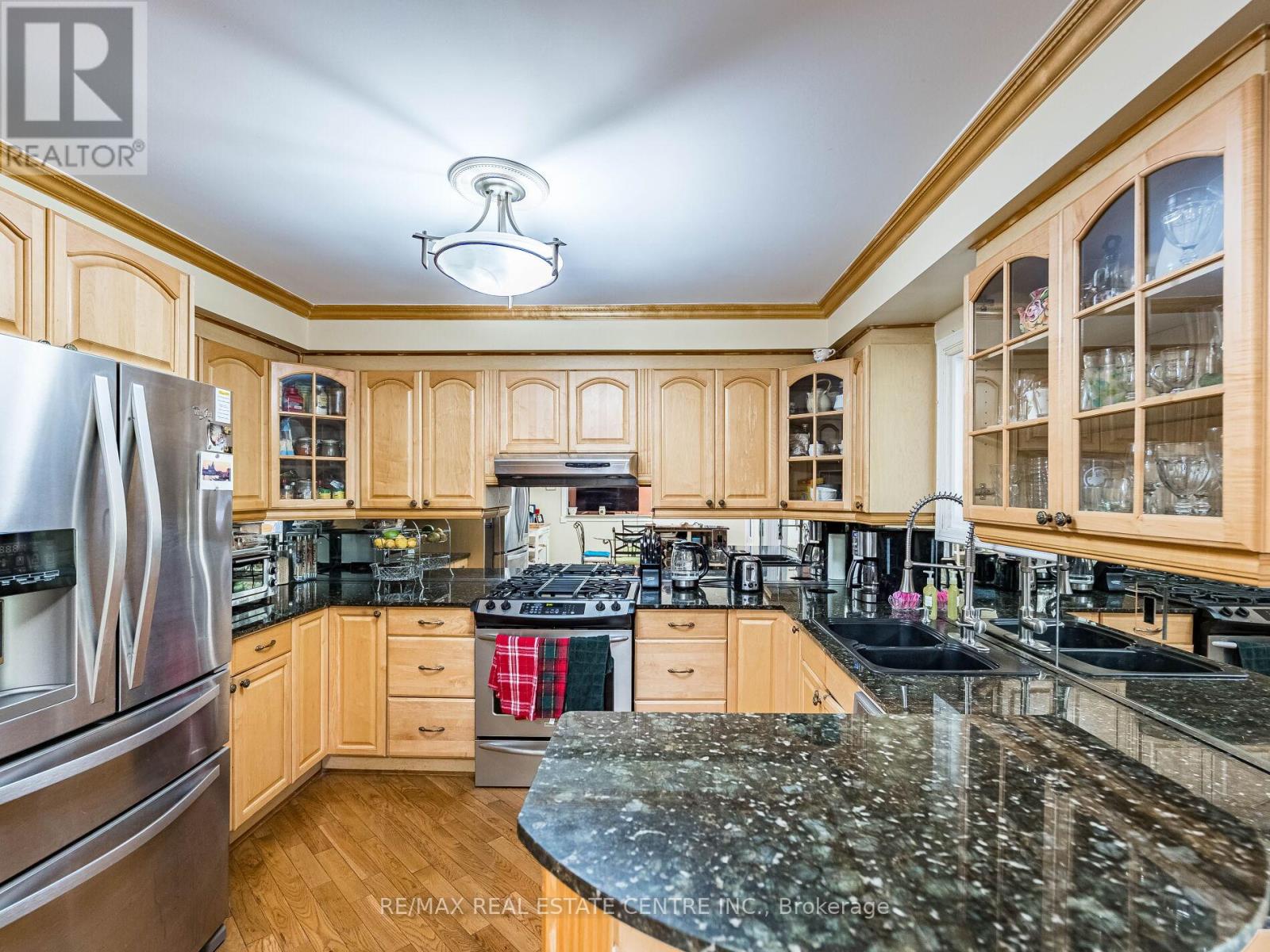 490 Old Harwood Avenue, Ajax, Ontario  L1T 3L1 - Photo 17 - E12427939
