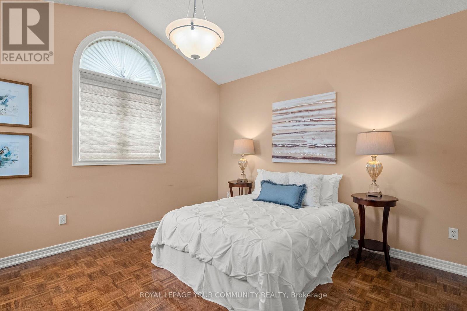 29 Cliveden Place, Markham, Ontario  L6C 2S4 - Photo 14 - N12427920