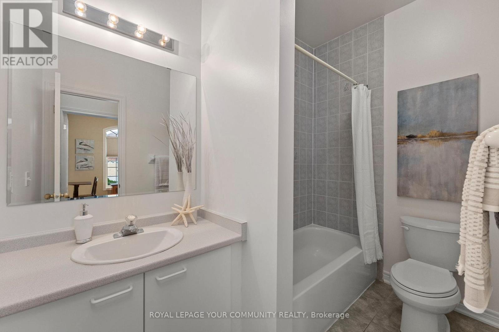 29 Cliveden Place, Markham, Ontario  L6C 2S4 - Photo 19 - N12427920
