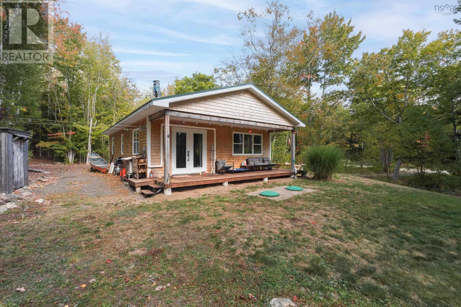 421 Lake Drive, Tupper Lake, Nova Scotia  B0P 1G0 - Photo 2 - 202524391