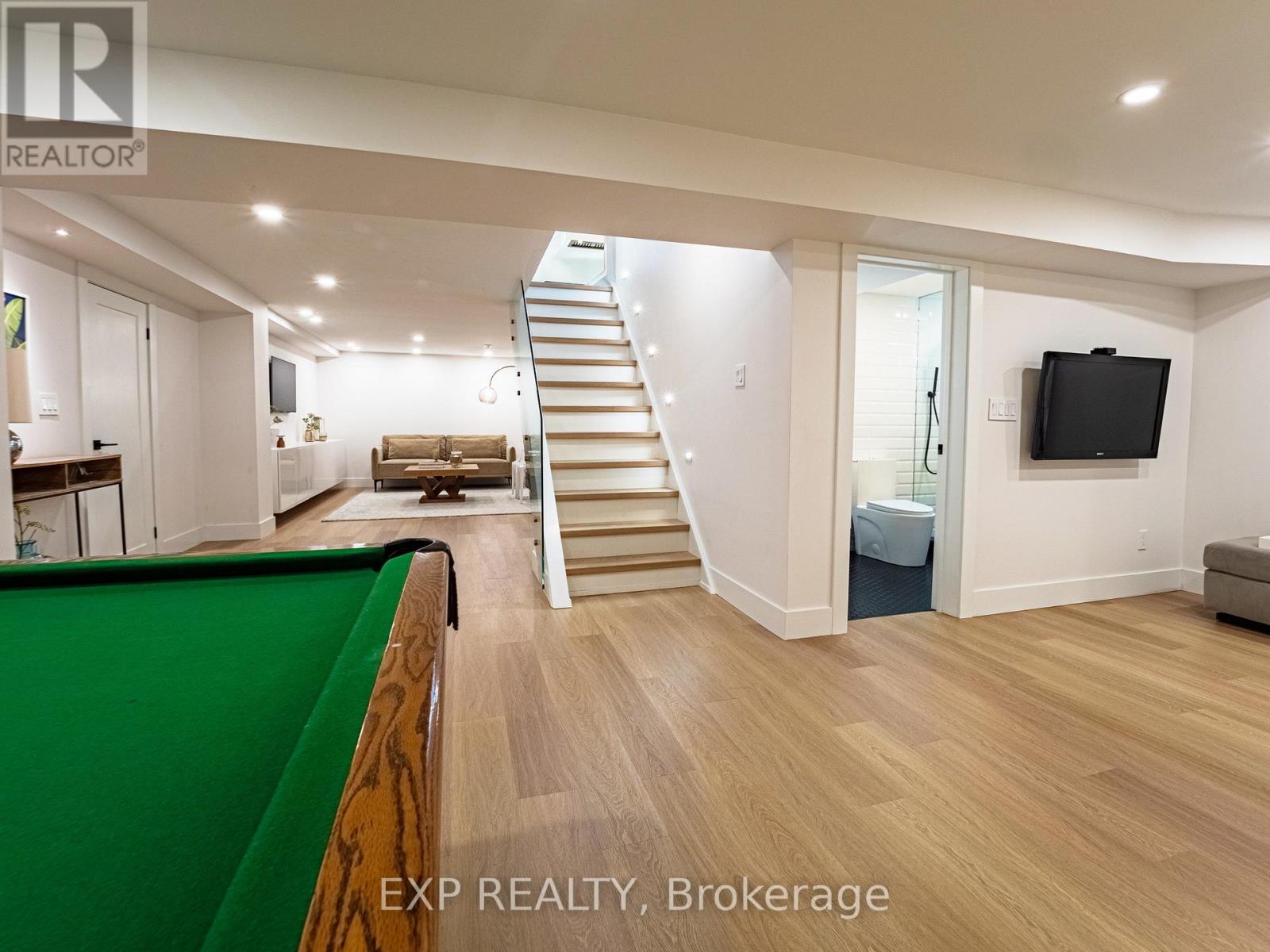 2433 Trevor Drive, Oakville, Ontario  L6L 5C4 - Photo 35 - W12427919