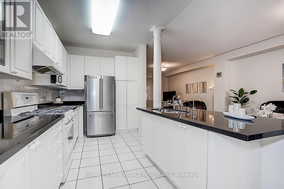 2305 Woodfield Road, Oakville, Ontario  L6H 6Y7 - Photo 18 - W12427921