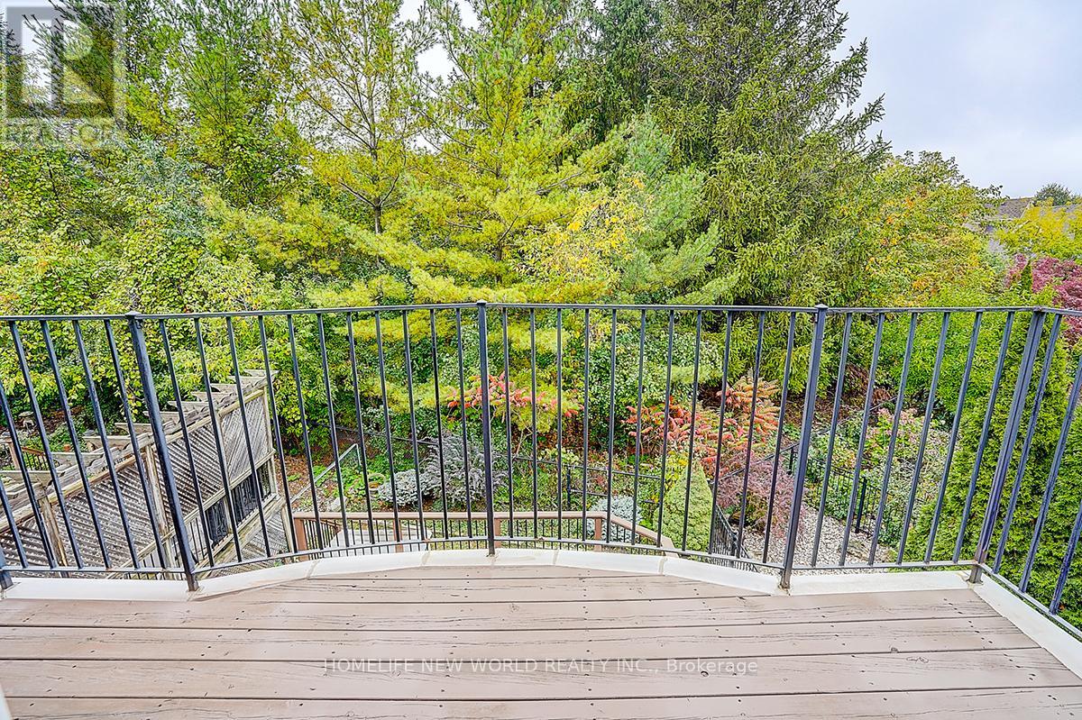 2305 Woodfield Road, Oakville, Ontario  L6H 6Y7 - Photo 28 - W12427921