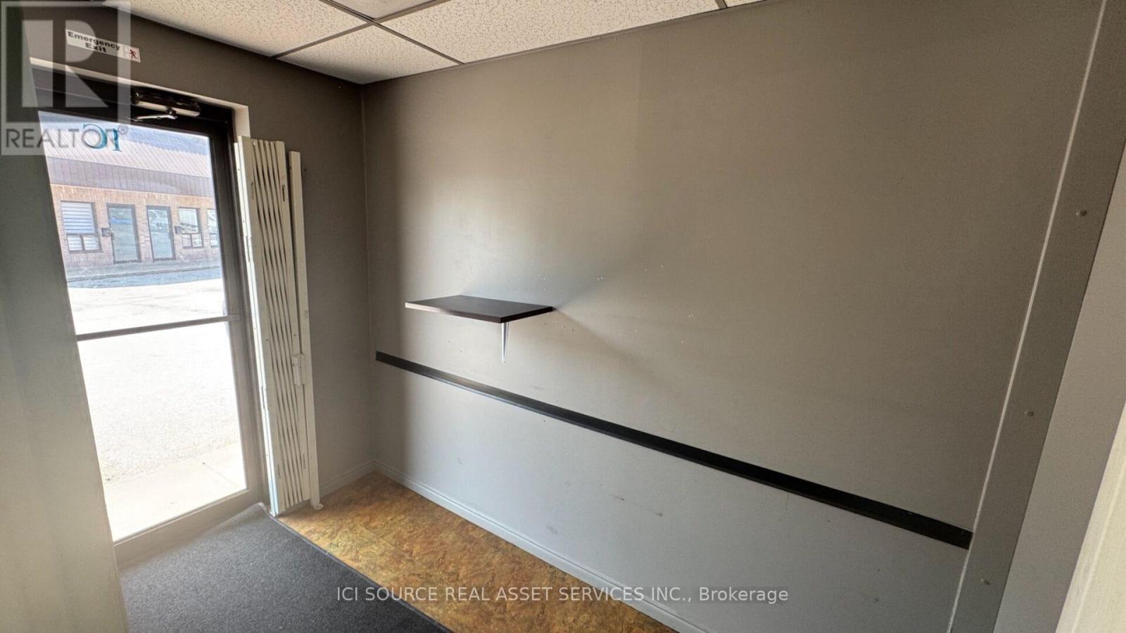 1 - 18 C Strathearn Avenue, Brampton, Ontario  L6T 4Y2 - Photo 6 - W12427952