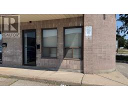 1 - 18 C STRATHEARN AVENUE, Brampton, Ontario