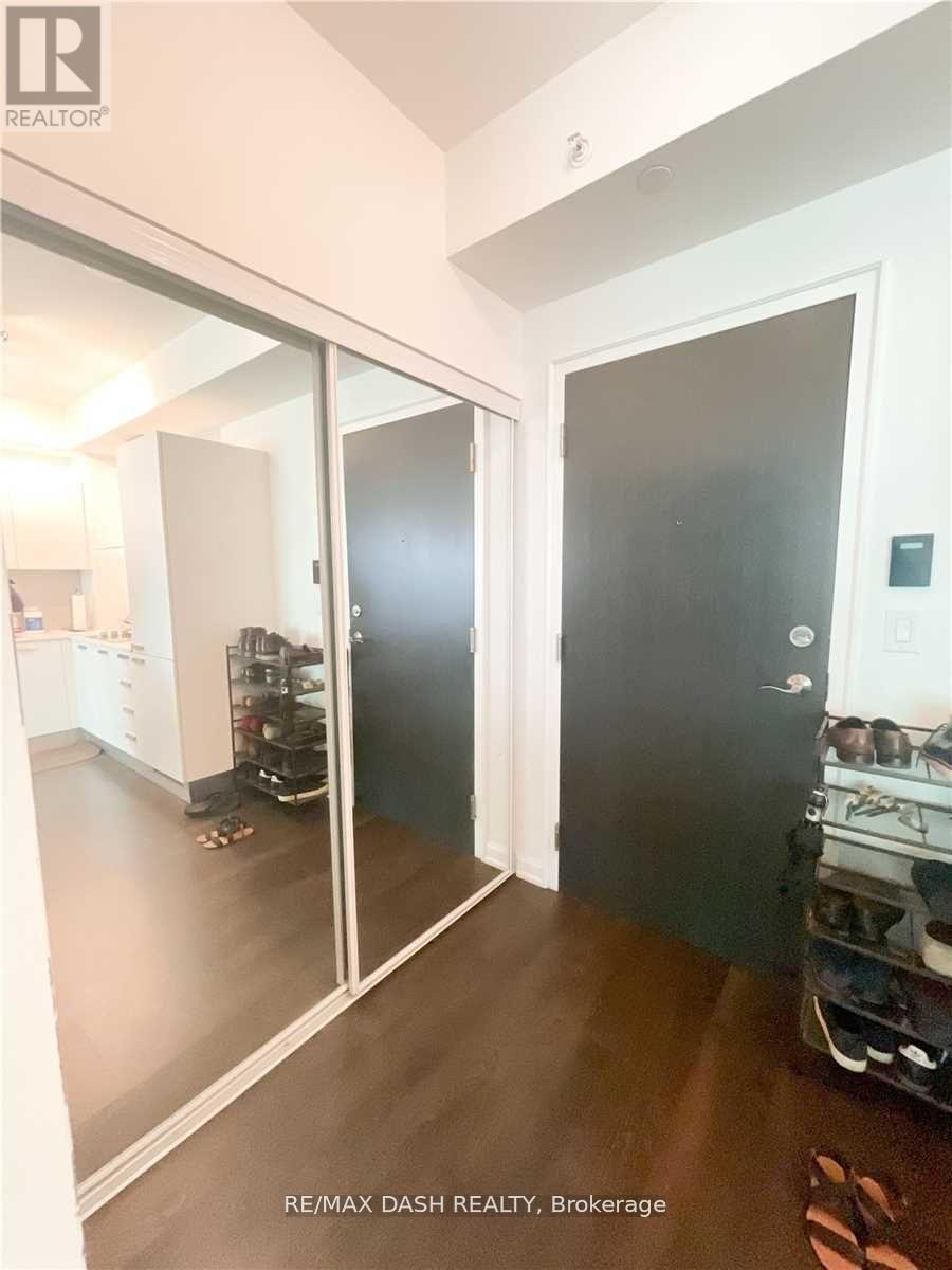 2801 - 11 Bogert Avenue, Toronto, Ontario  M2N 0H4 - Photo 2 - C12427959