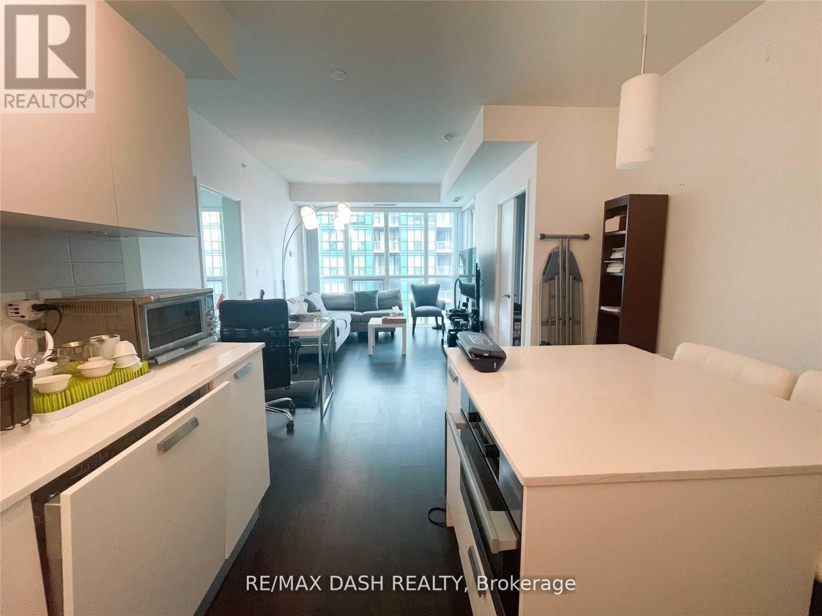 2801 - 11 Bogert Avenue, Toronto, Ontario  M2N 0H4 - Photo 5 - C12427959