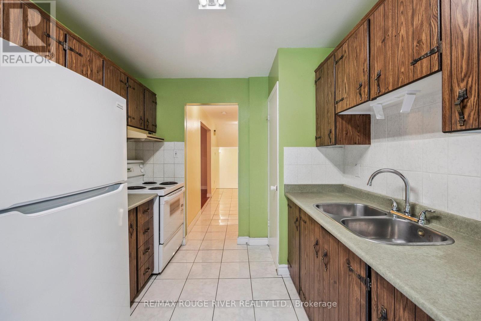 6 Scotney Grove, Toronto, Ontario  M1B 2S4 - Photo 16 - E12427968
