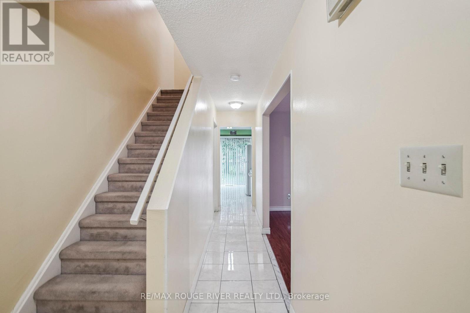 6 Scotney Grove, Toronto, Ontario  M1B 2S4 - Photo 17 - E12427968