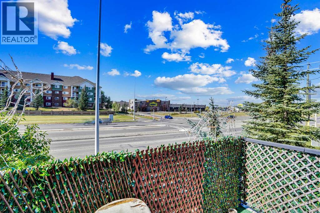 100 New Brighton Point Se, Calgary, Alberta  T2Z 1B8 - Photo 14 - A2259929