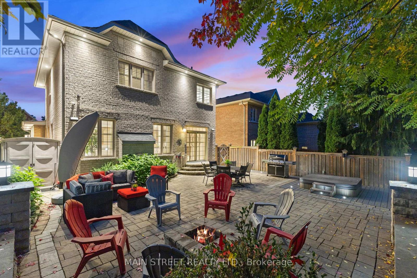 983 Nellie Little Crescent, Newmarket, Ontario  L3X 3E6 - Photo 3 - N12427956