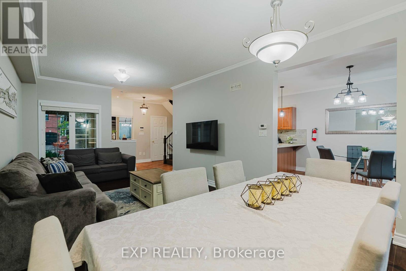 120 Portage Avenue, Richmond Hill, Ontario  L4E 4P7 - Photo 12 - N12427957