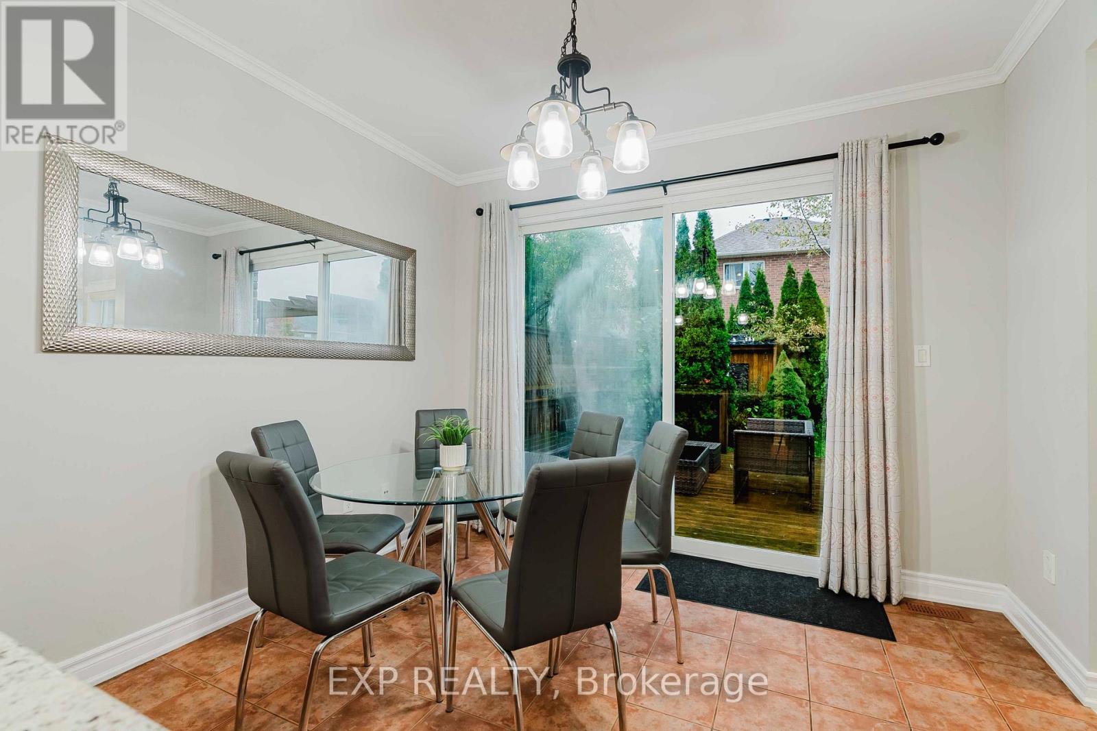 120 Portage Avenue, Richmond Hill, Ontario  L4E 4P7 - Photo 19 - N12427957
