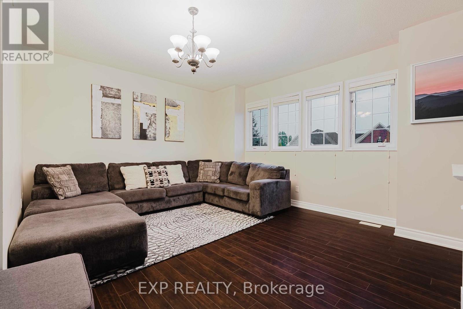 120 Portage Avenue, Richmond Hill, Ontario  L4E 4P7 - Photo 26 - N12427957