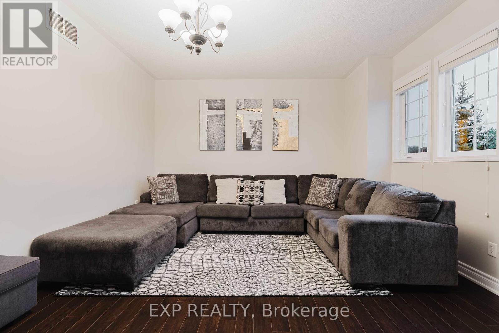 120 Portage Avenue, Richmond Hill, Ontario  L4E 4P7 - Photo 27 - N12427957