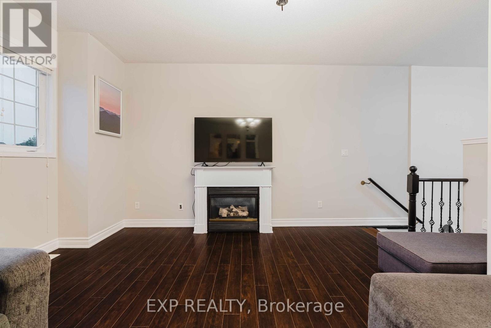 120 Portage Avenue, Richmond Hill, Ontario  L4E 4P7 - Photo 28 - N12427957