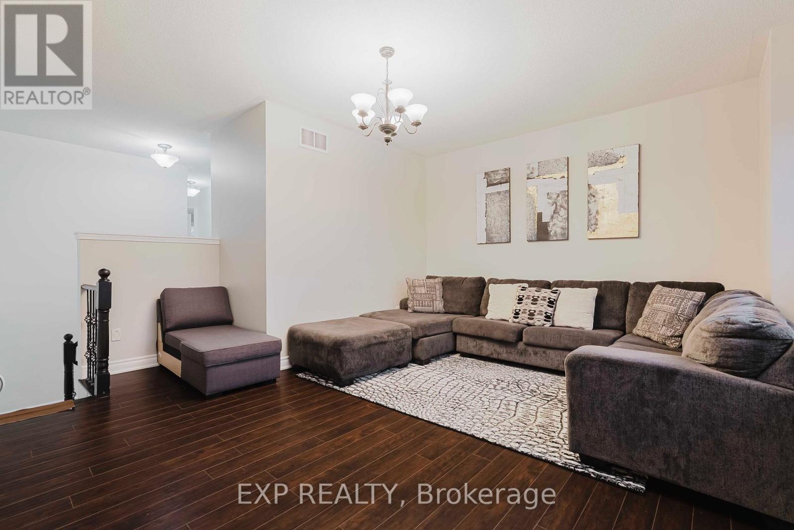 120 Portage Avenue, Richmond Hill, Ontario  L4E 4P7 - Photo 29 - N12427957