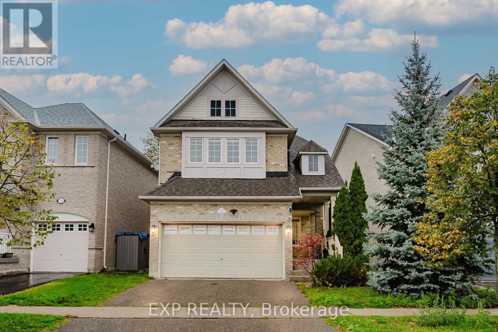 120 Portage Avenue, Richmond Hill, Ontario  L4E 4P7 - Photo 3 - N12427957