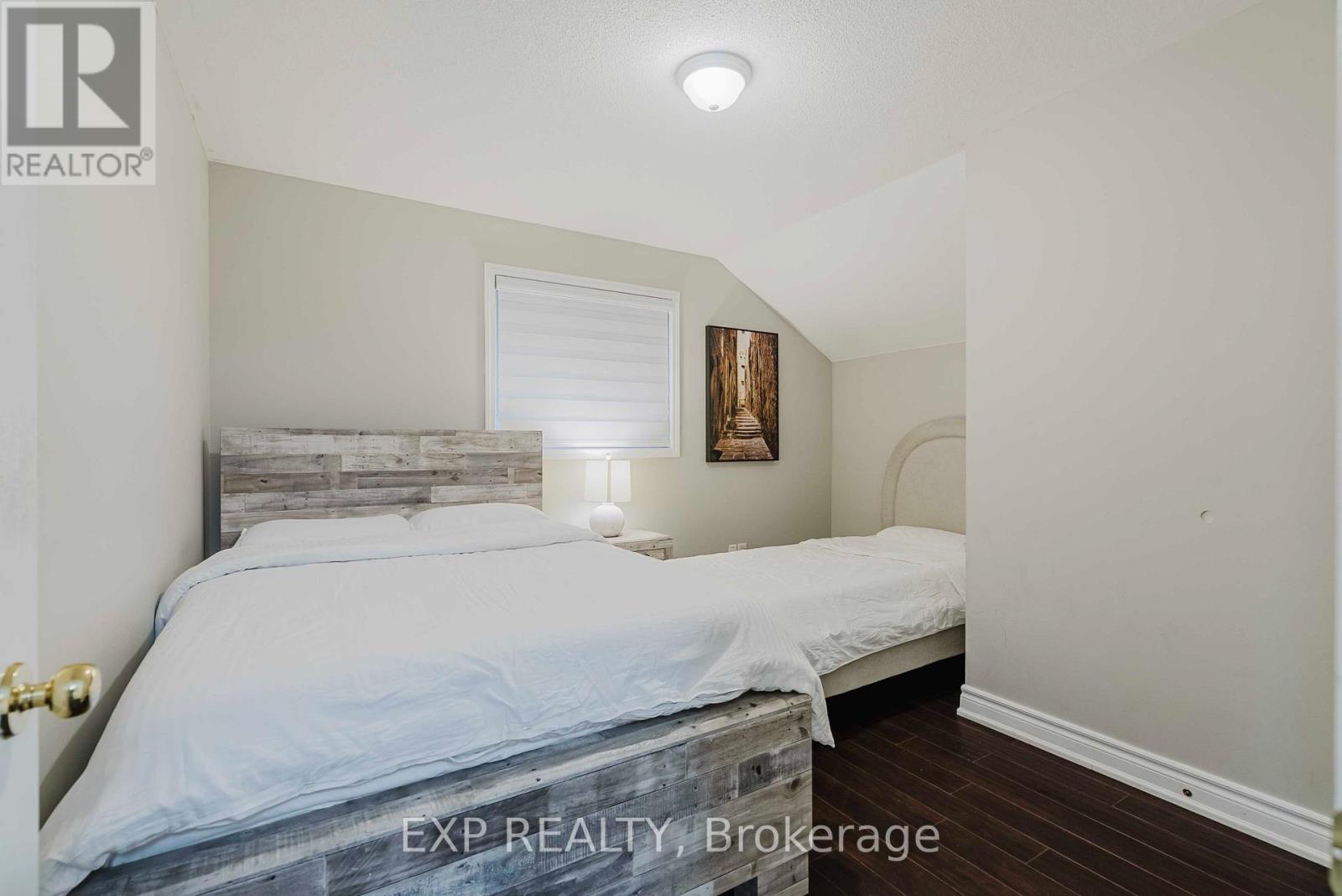 120 Portage Avenue, Richmond Hill, Ontario  L4E 4P7 - Photo 41 - N12427957