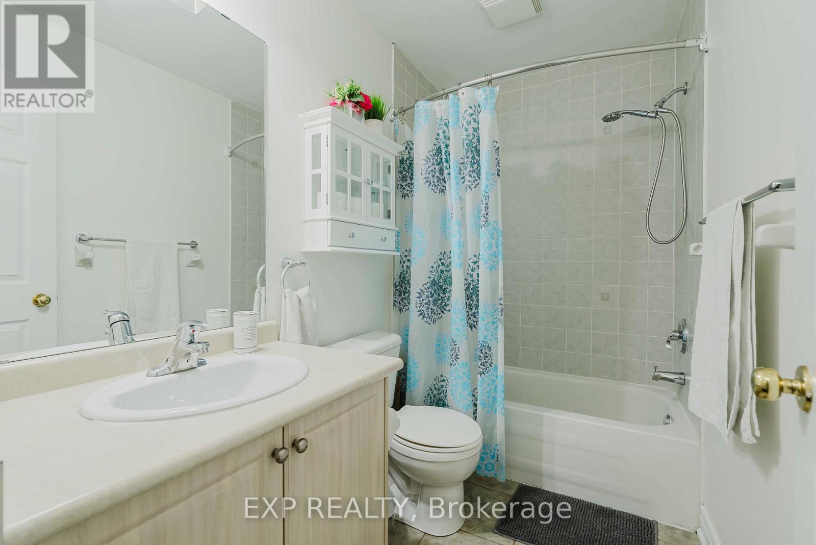 120 Portage Avenue, Richmond Hill, Ontario  L4E 4P7 - Photo 43 - N12427957