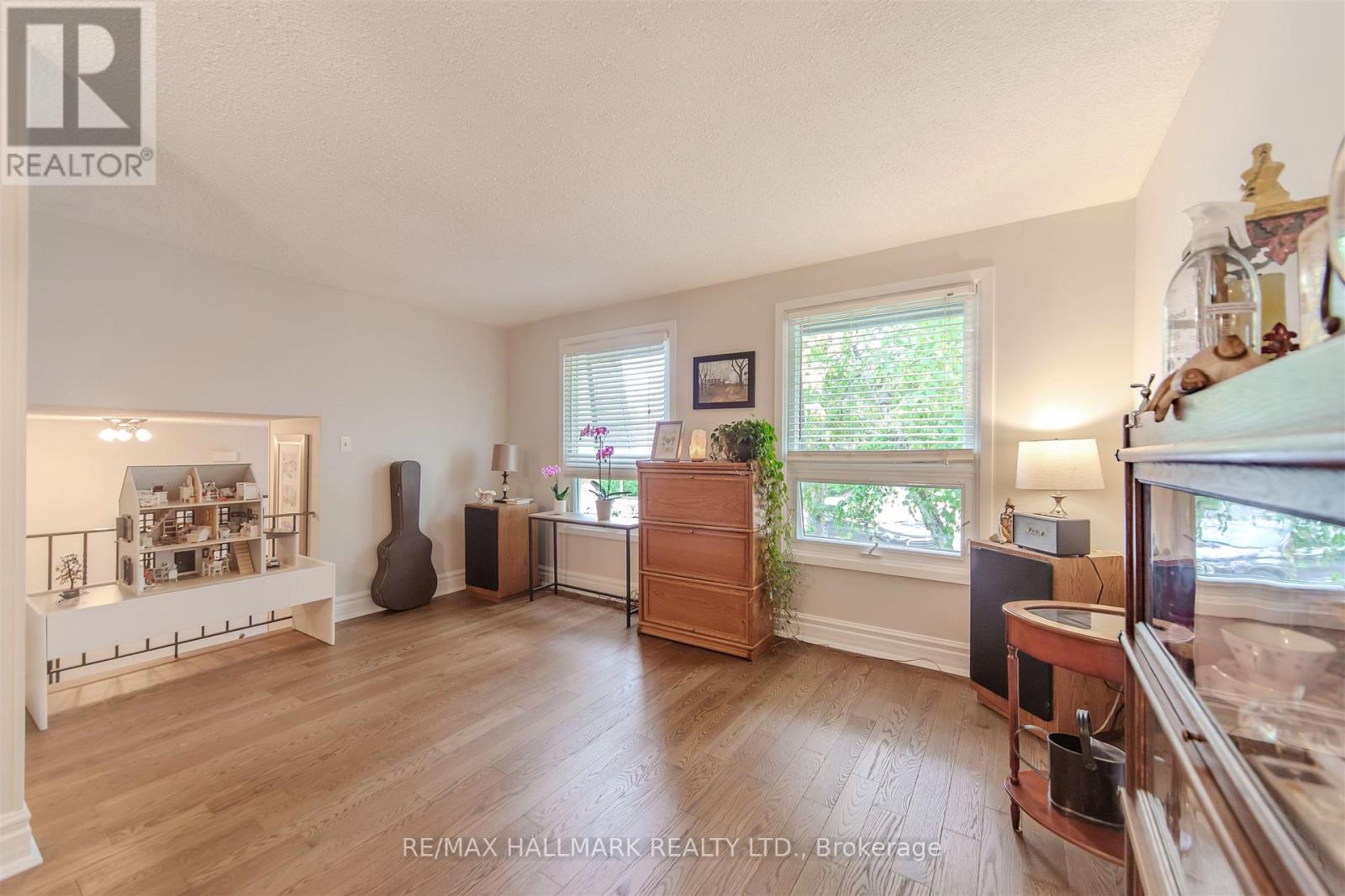 2 Bryan Court, New Tecumseth, Ontario  L0G 1W0 - Photo 20 - N12427963