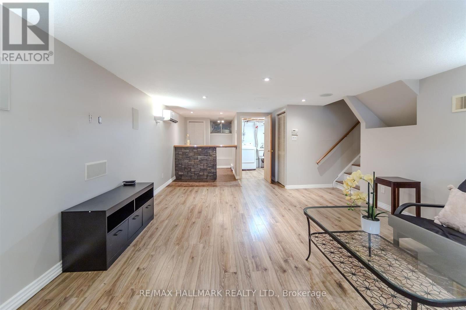 2 Bryan Court, New Tecumseth, Ontario  L0G 1W0 - Photo 32 - N12427963