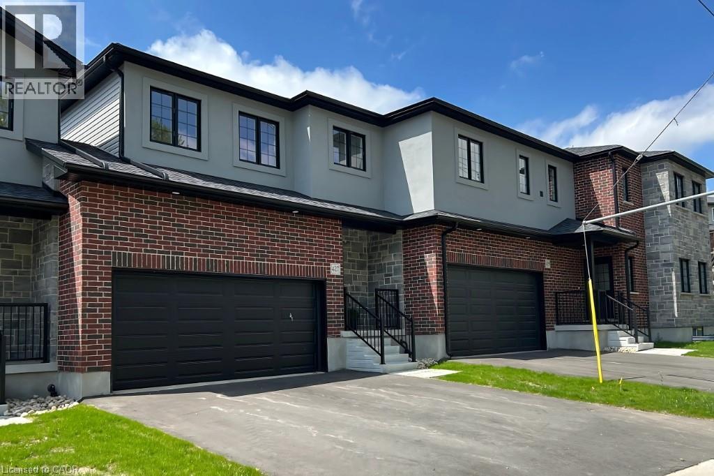 427 Woolwich Street, Waterloo, Ontario  N2K 0E8 - Photo 2 - 40773626