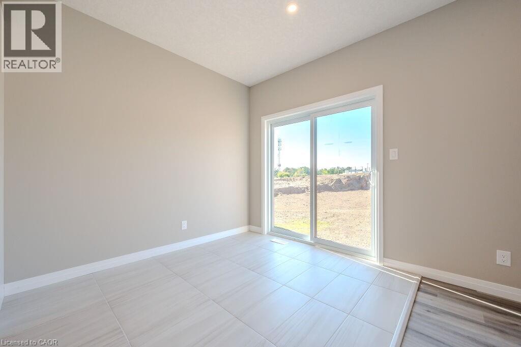 427 Woolwich Street, Waterloo, Ontario  N2K 0E8 - Photo 9 - 40773626