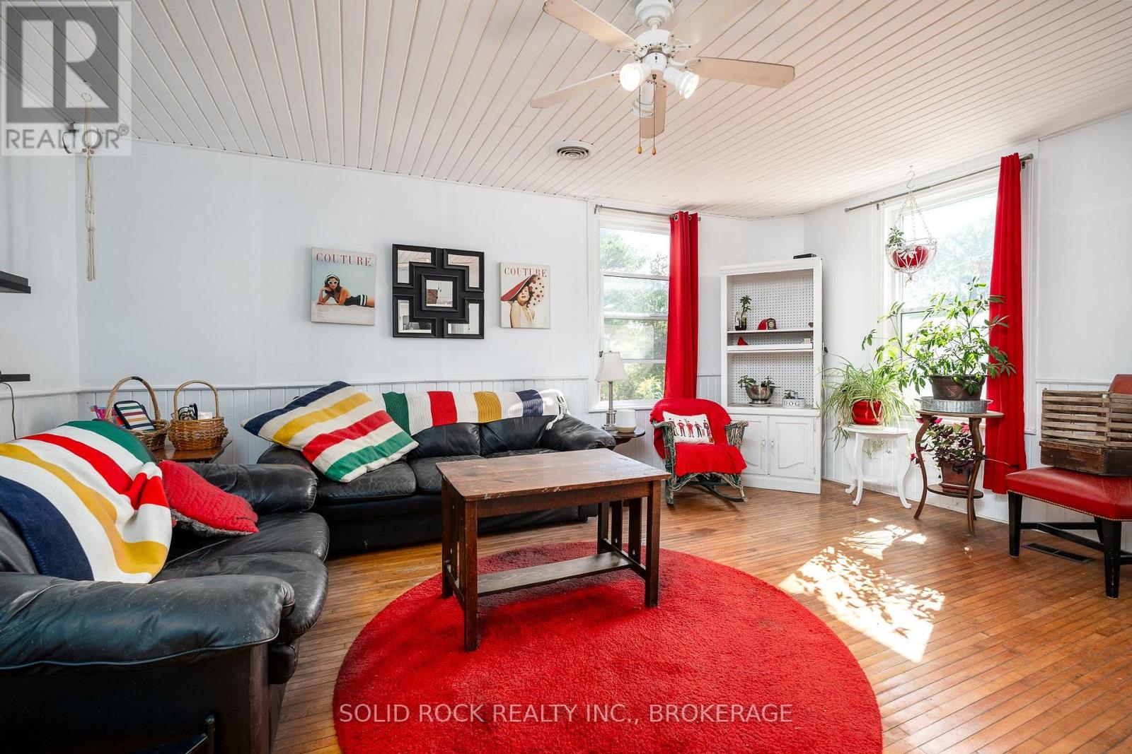 108 Queen Street, Tweed, Ontario  K0L 2L0 - Photo 12 - X12427991