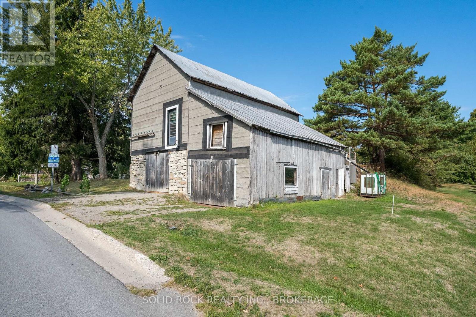 108 Queen Street, Tweed, Ontario  K0L 2L0 - Photo 44 - X12427991