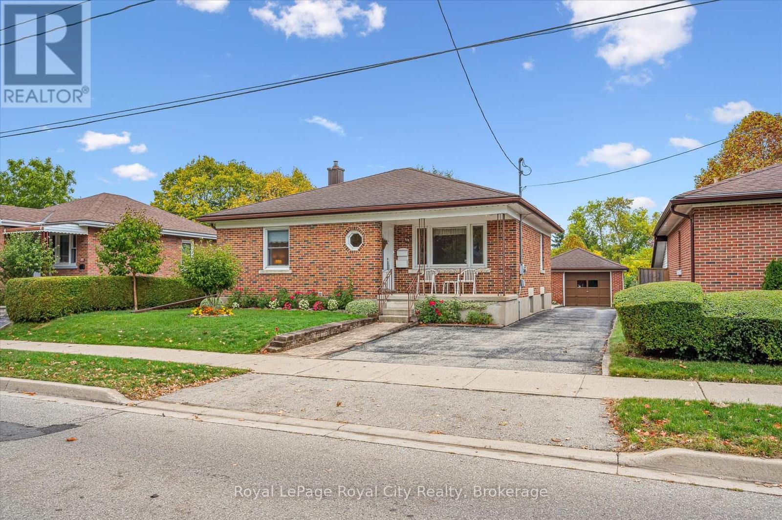 133 Emma Street, Guelph, Ontario  N1E 1V2 - Photo 2 - X12427972