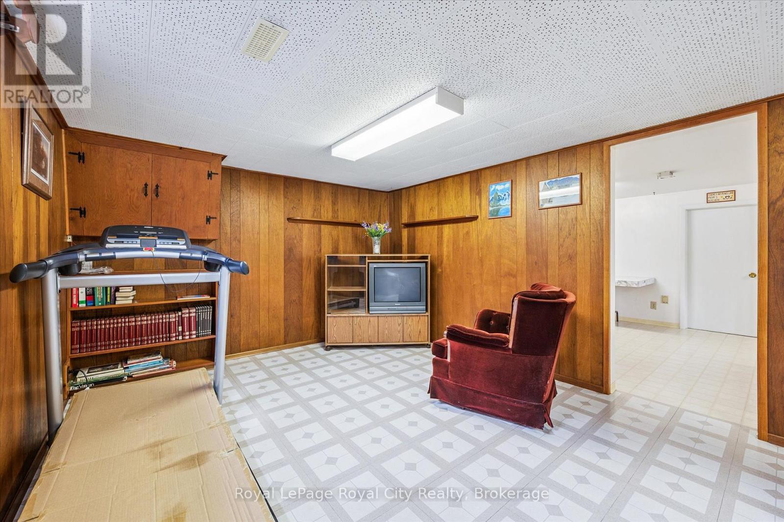 133 Emma Street, Guelph, Ontario  N1E 1V2 - Photo 26 - X12427972