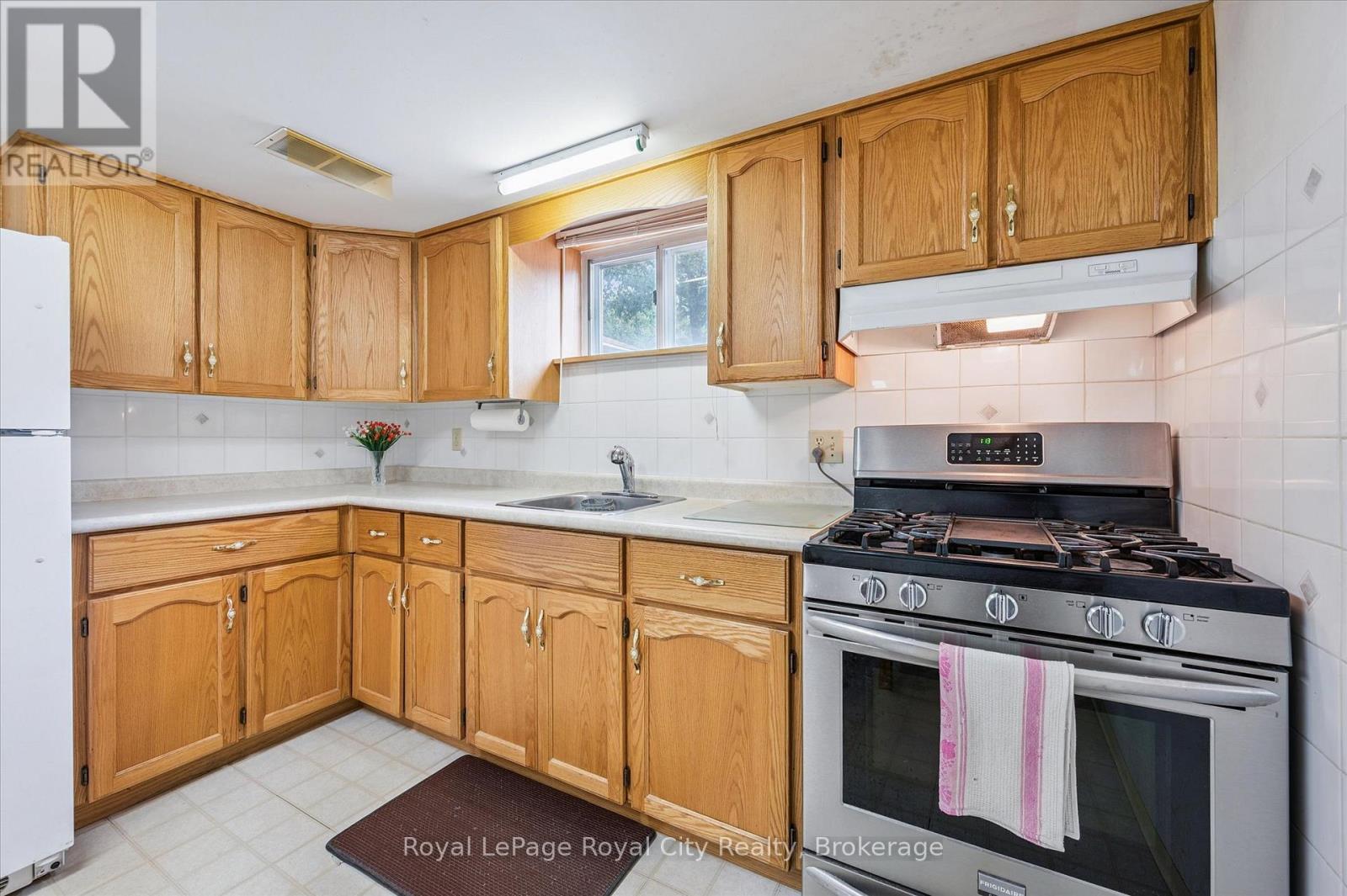 133 Emma Street, Guelph, Ontario  N1E 1V2 - Photo 31 - X12427972