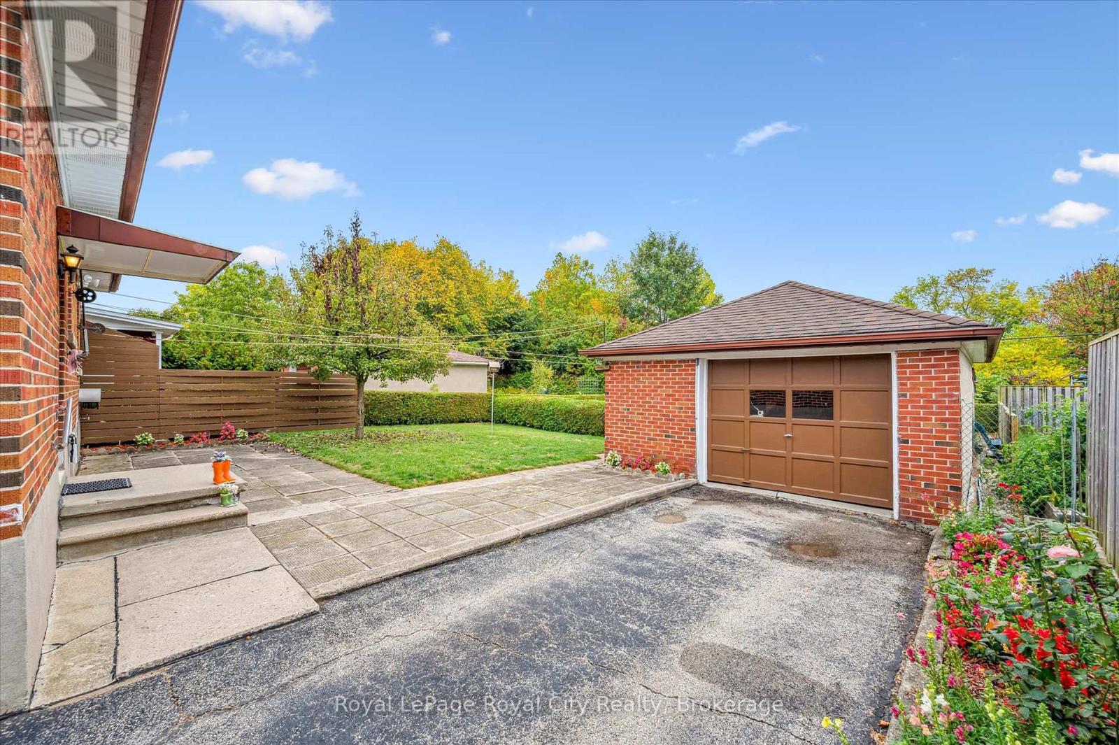 133 Emma Street, Guelph, Ontario  N1E 1V2 - Photo 34 - X12427972