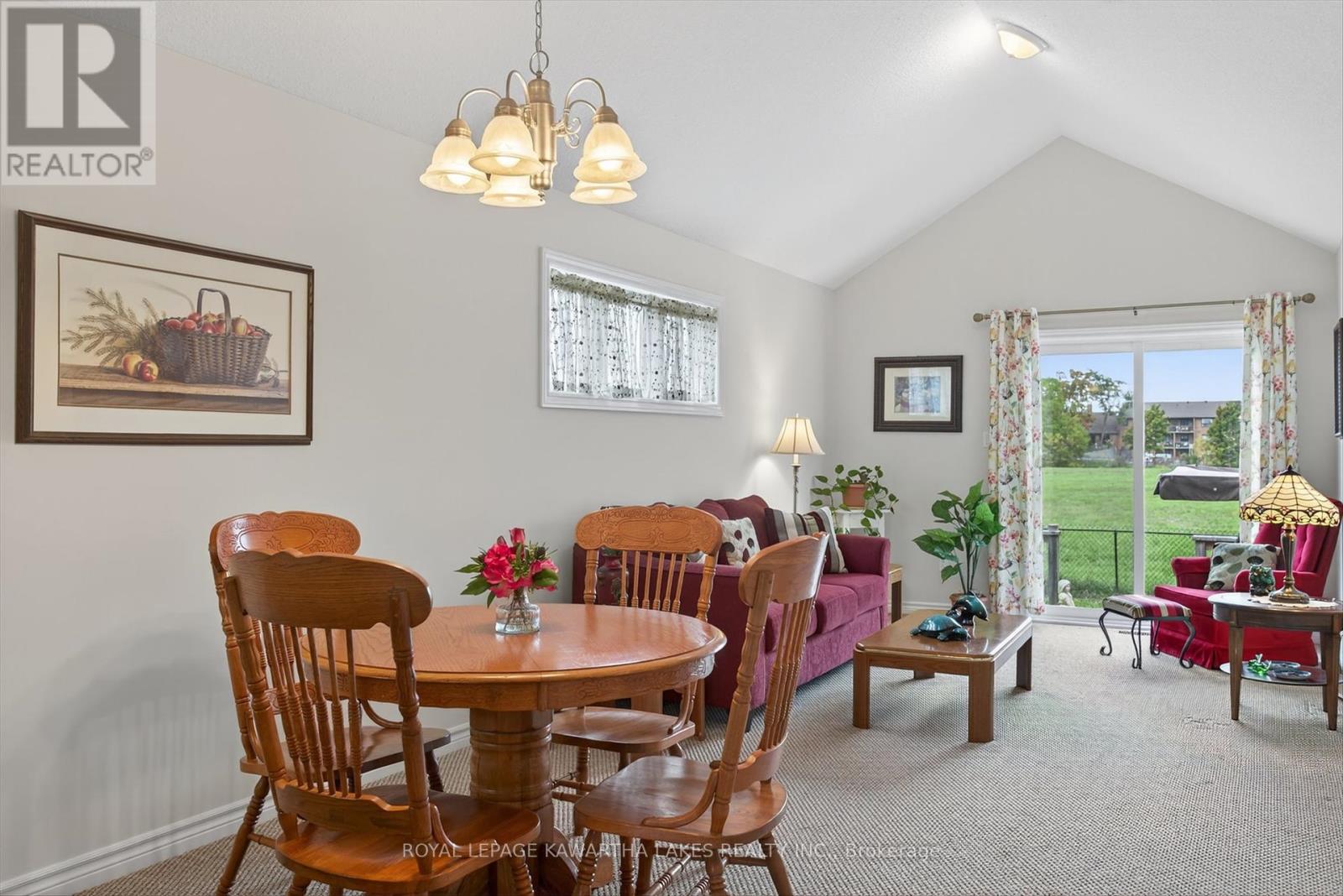 26 Chadwin Drive, Kawartha Lakes, Ontario  K9V 0E9 - Photo 10 - X12427987