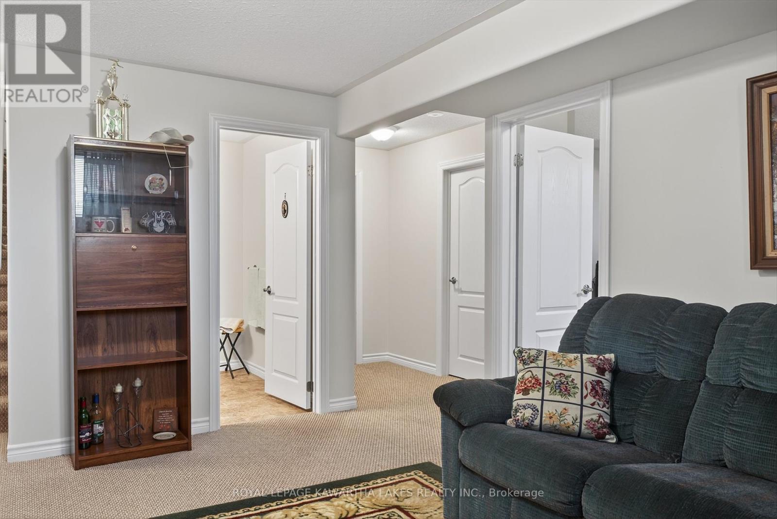 26 Chadwin Drive, Kawartha Lakes, Ontario  K9V 0E9 - Photo 22 - X12427987