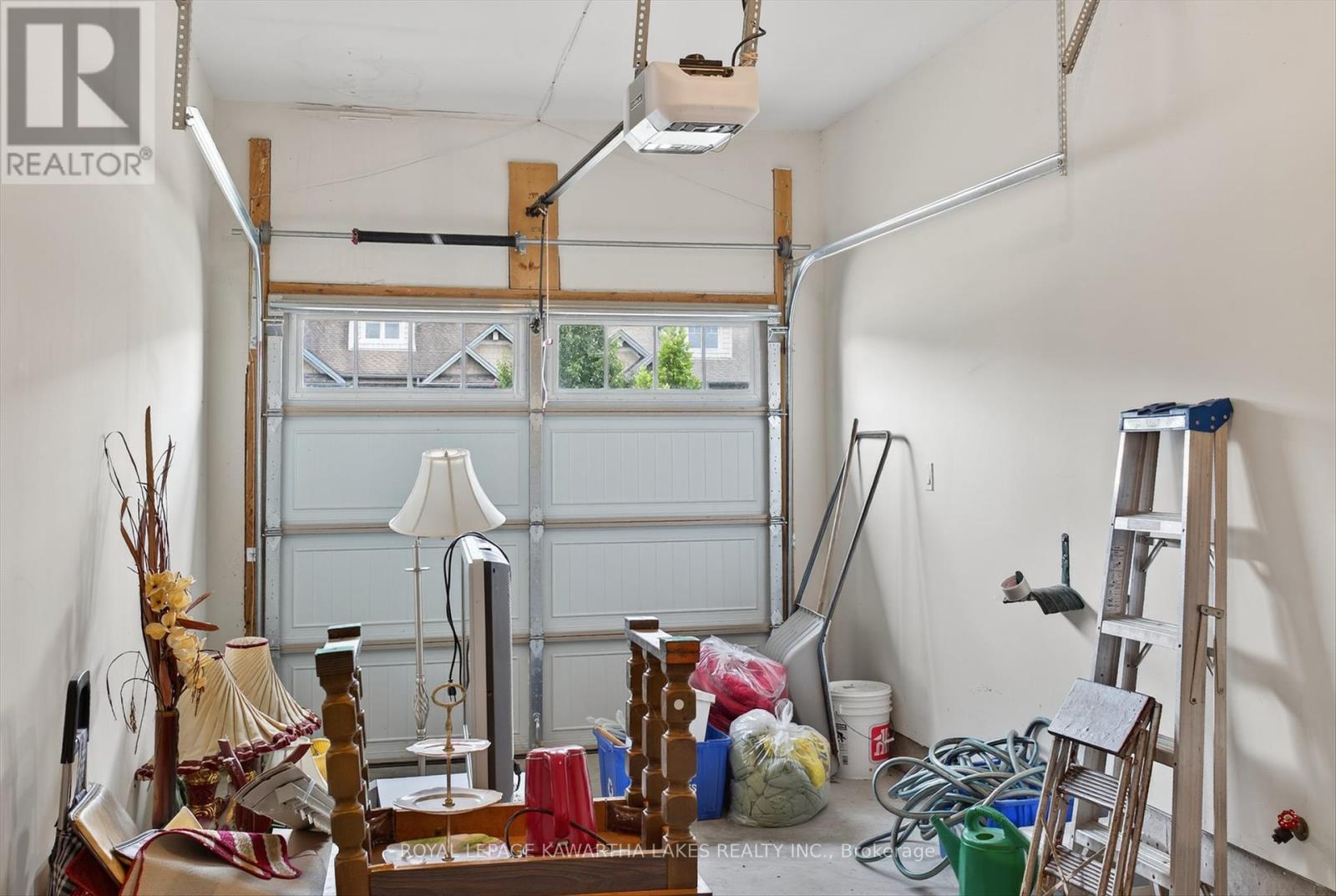 26 Chadwin Drive, Kawartha Lakes, Ontario  K9V 0E9 - Photo 27 - X12427987