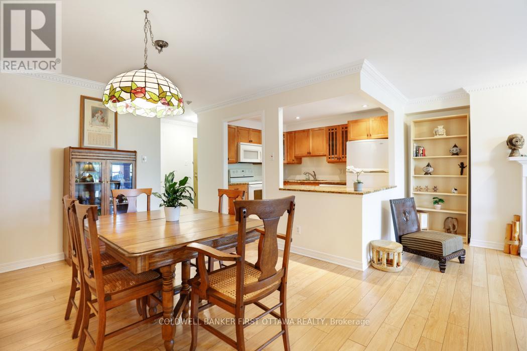 303 - 939 North River Road, Ottawa, Ontario  K1K 3V2 - Photo 11 - X12427976