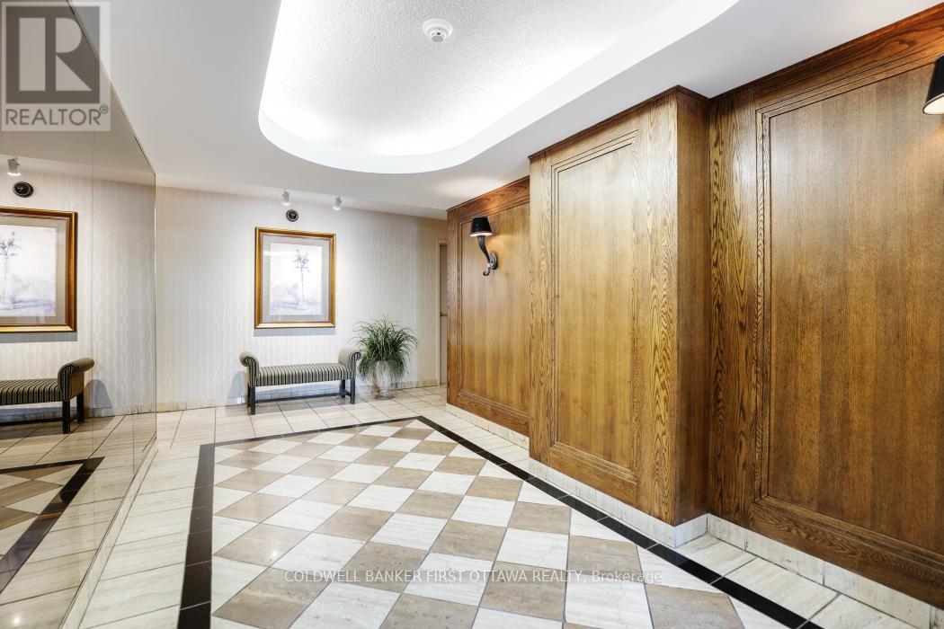 303 - 939 North River Road, Ottawa, Ontario  K1K 3V2 - Photo 6 - X12427976