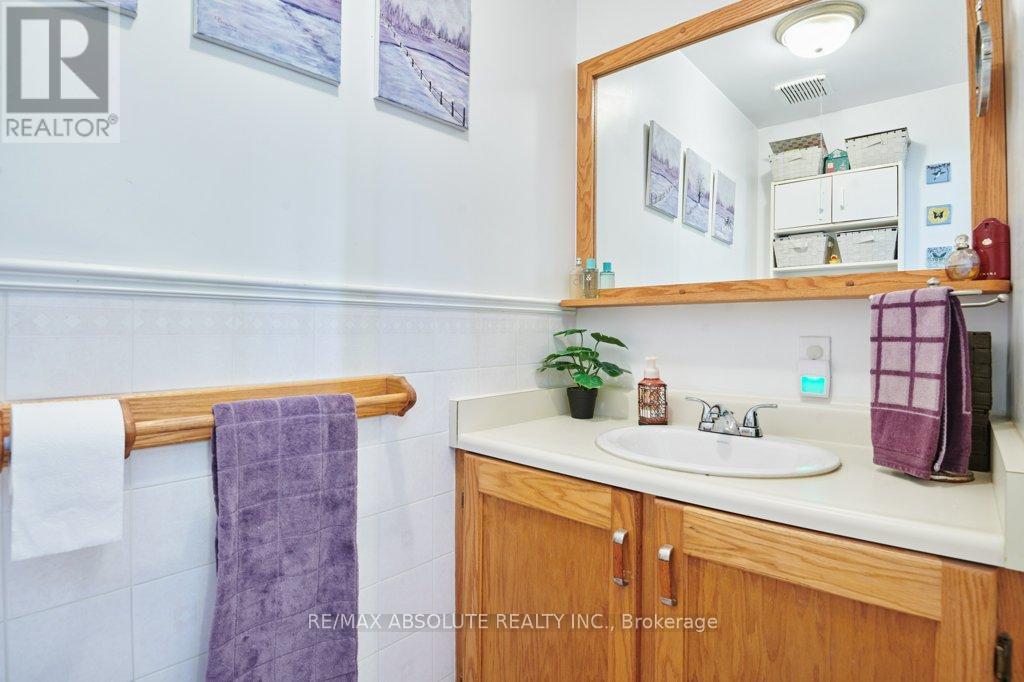 684 County 44 Road, North Grenville, Ontario  K0G 1J0 - Photo 16 - X12427986
