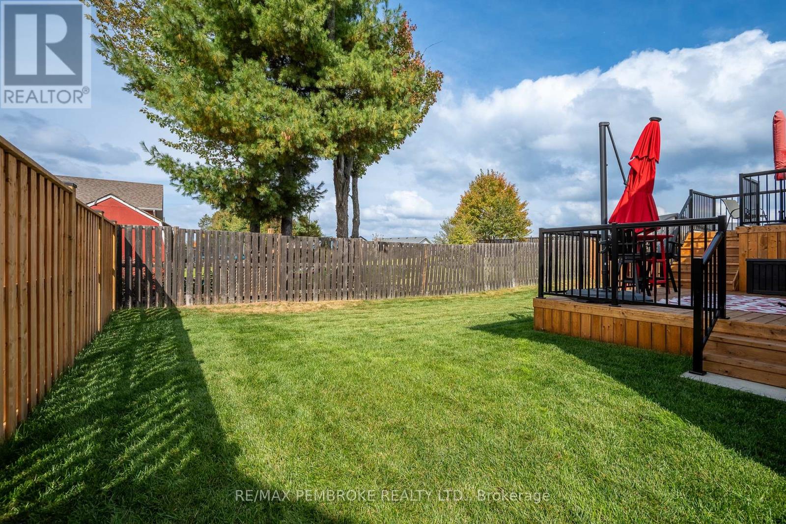 36 Zachary Street, Petawawa, Ontario  K8H 0G5 - Photo 45 - X12427982