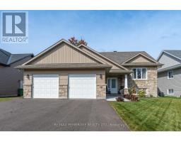 36 ZACHARY STREET, Petawawa, Ontario