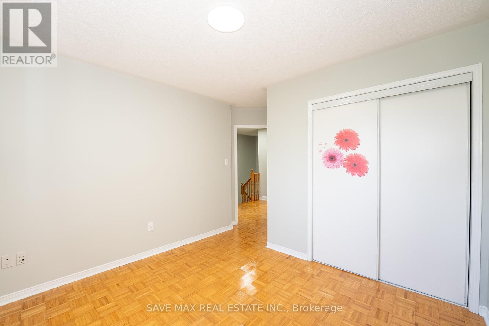 33 Heathwood Drive, Brampton, Ontario  L7A 1Y6 - Photo 21 - W12427966