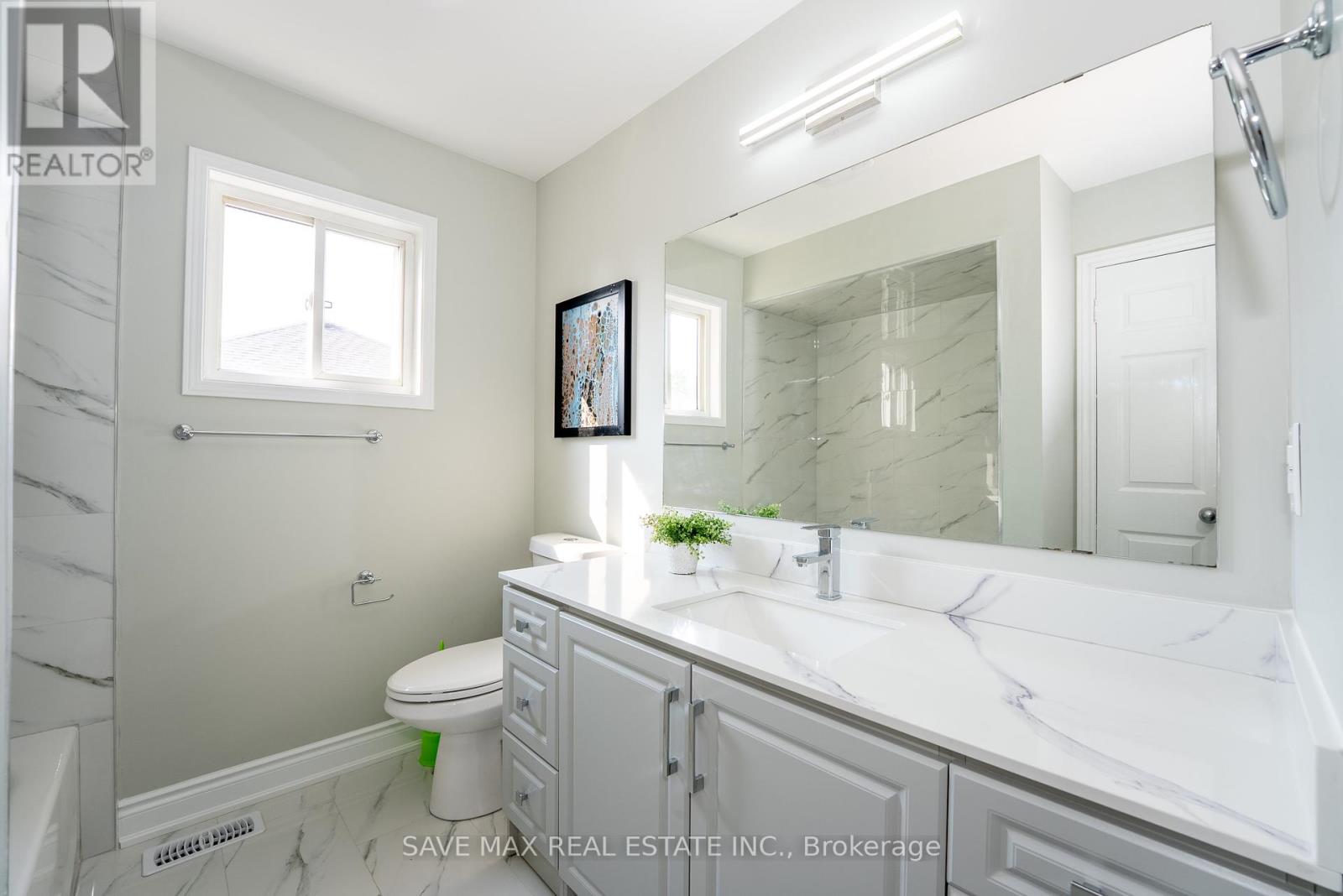 33 Heathwood Drive, Brampton, Ontario  L7A 1Y6 - Photo 23 - W12427966